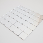 Square mirror tiles make a form of square