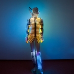 LED-outfit-with-recording-effects