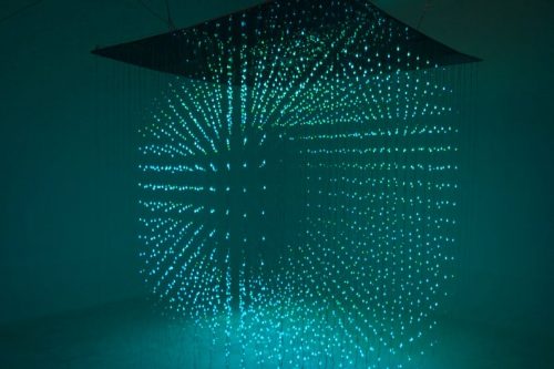 3d led cube products that can create even a sphere inside