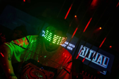 LED glasses glow the logo on it