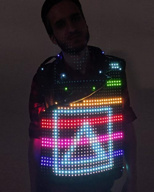 Screen jacket