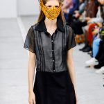 Gold-Mask-Mirror-Respirator-ETERESHOP-Belarus-Fashion-Week
