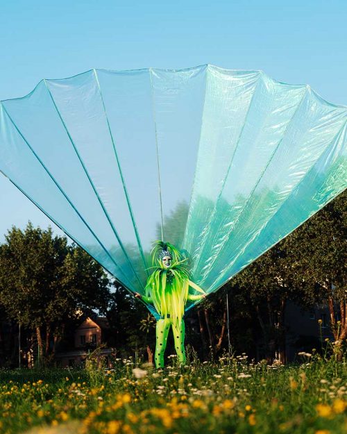 Peacock-Fan-Tail-Holographic-Costume-for-street-show