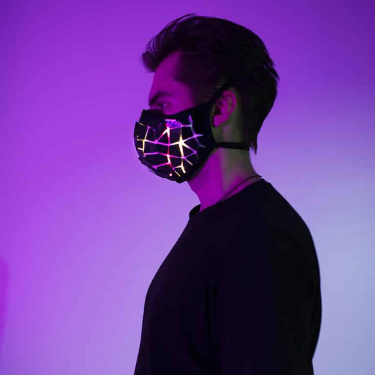 Black Face Mask with Smart LEDs and Broken Mirror Effect by ETERE