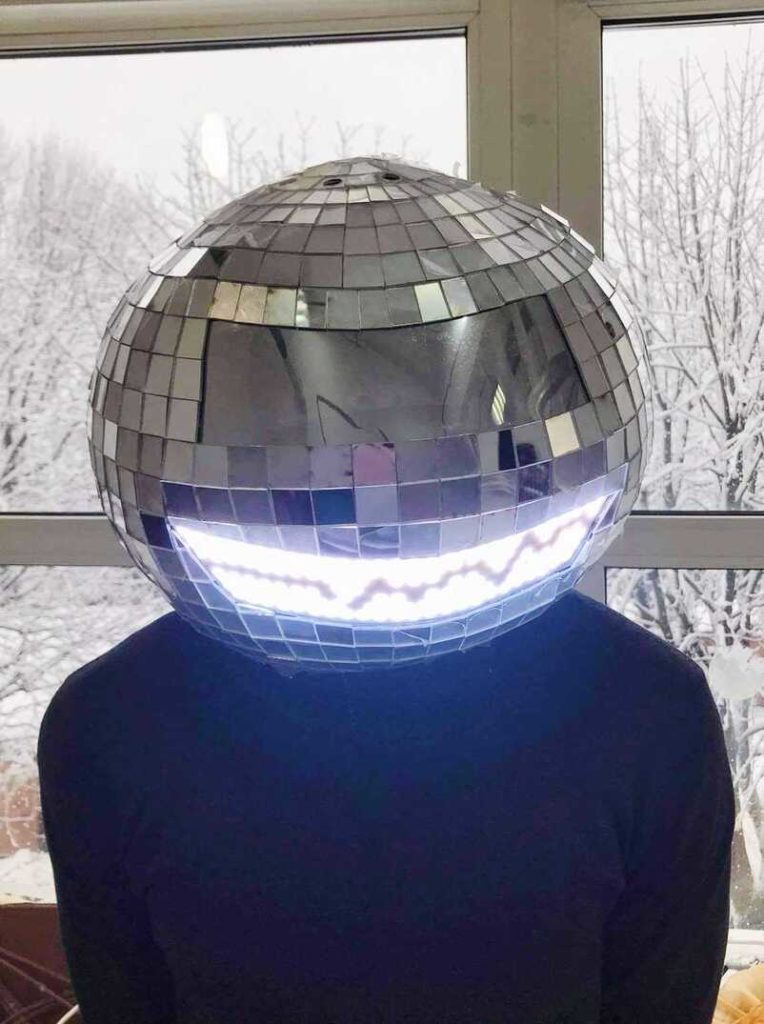 Disco-ball-mirror-head-with-the-sound-reactive-LED-smile