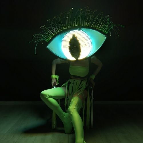 Luminous-mask-eyes-on-the-whole-face-idea-for-coachella