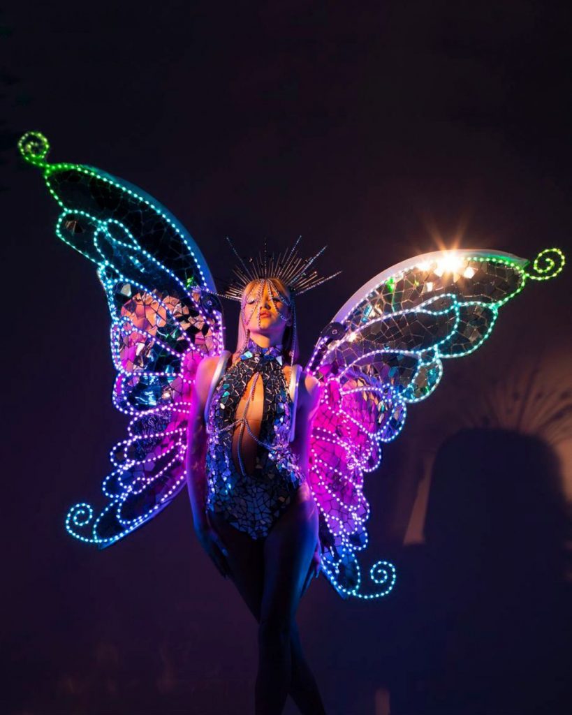 coachella-accessories-wings-costume