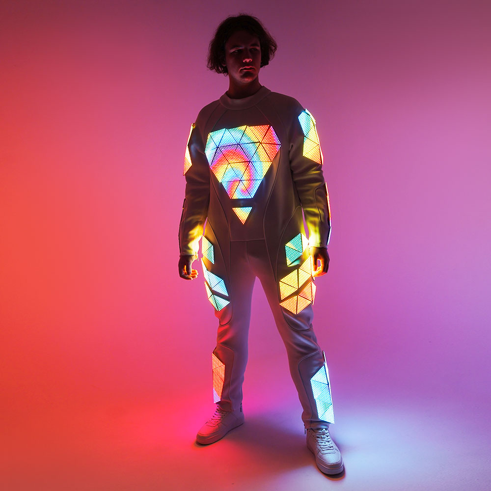 gymnastic-suit-with-LEDs