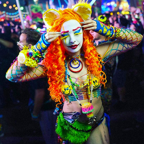 Bright looks of the Electric Daisy Carnival, 2022 - by ETERESHOP  Electric  daisy carnival outfits, Festival outfits, Carnival outfits