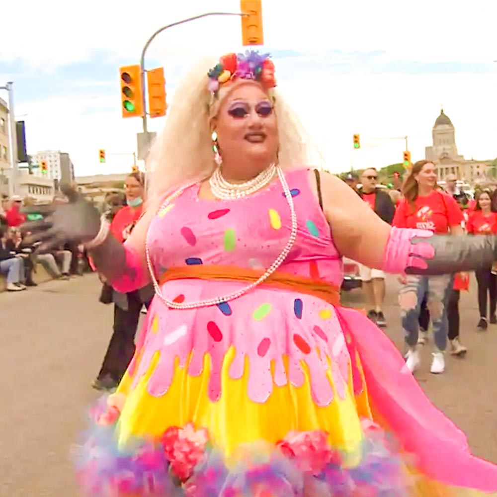 pink-plus-size-dress-for-parade