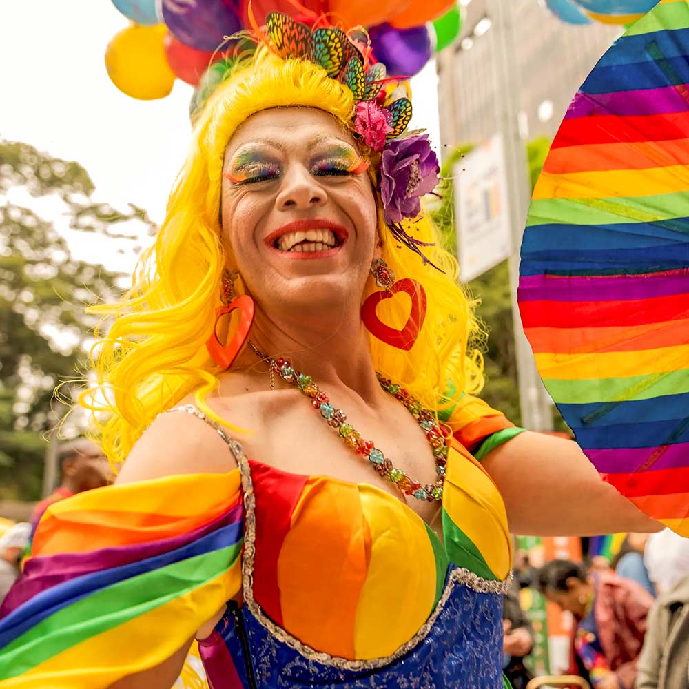 rainbow-suit-for-parade