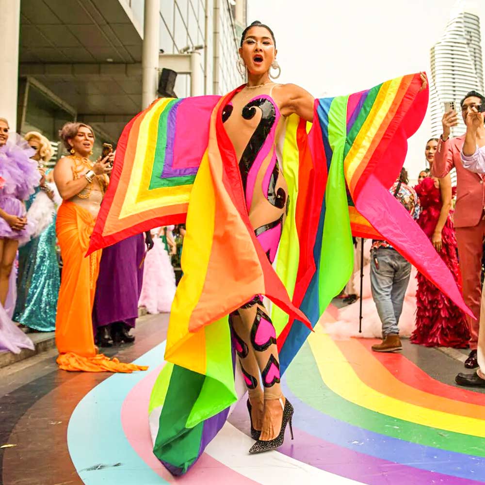 sexy-rainbow-costume-for-the-pride-festival-2022