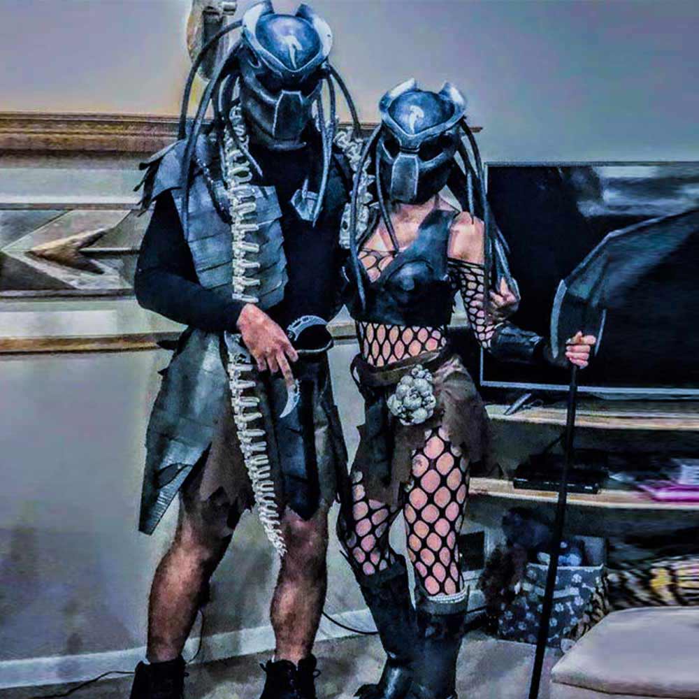 Xenomorph Halloween Men’s and Women’s outfit idea