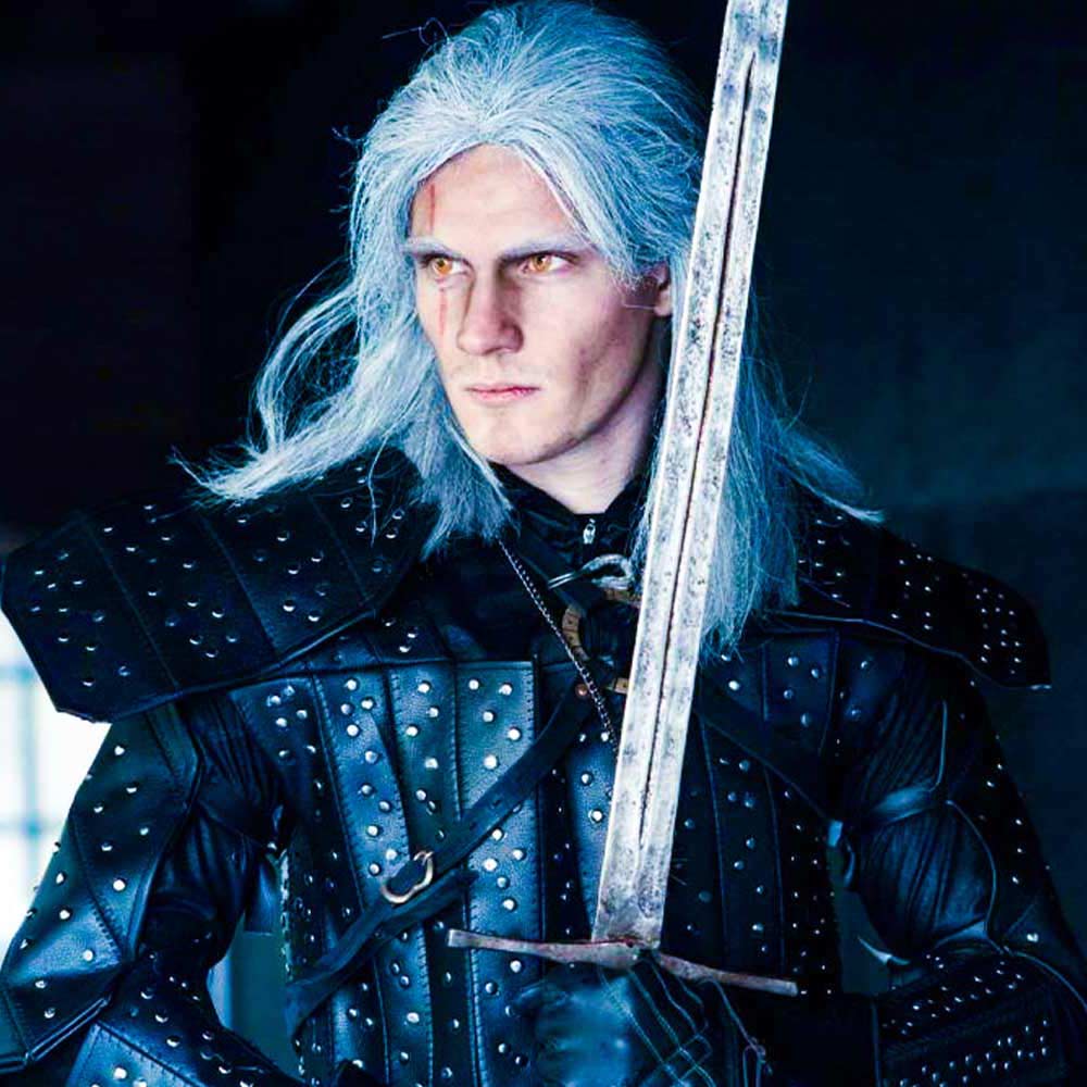 witche-Geralt-scary-Halloween-Costume-for-men