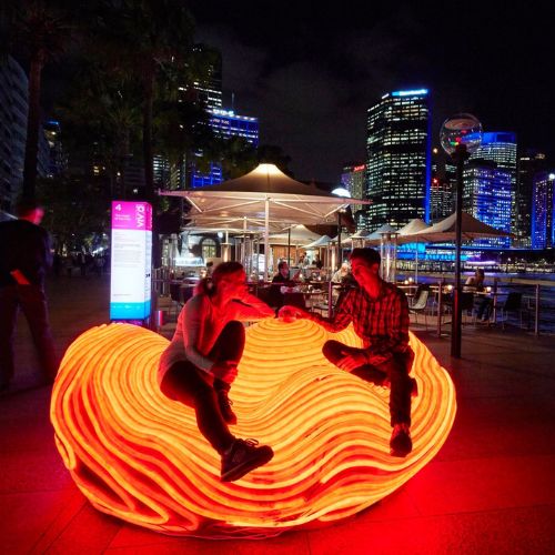 installation-in-the-form-of-a-sofa-with-LEDs-for-the-street