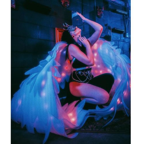 DIY LED angel wings costume by ETEREshop